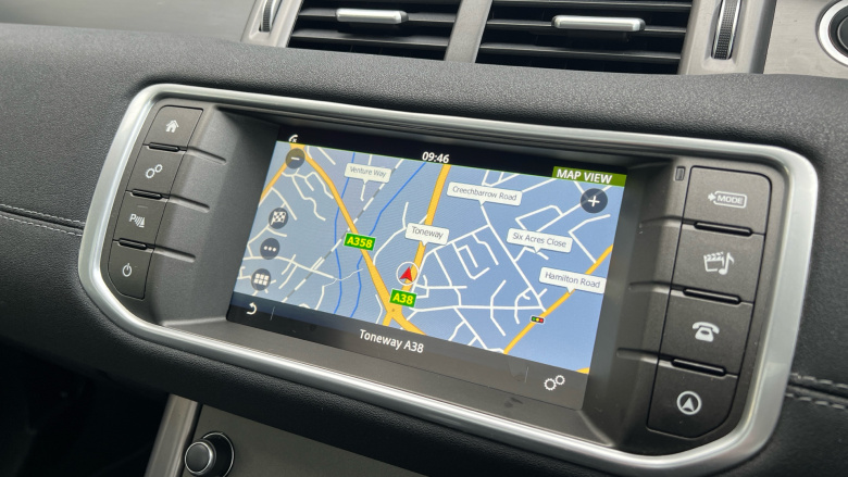 Land Rover Range Rover Evoque 2.0 TD4 Landmark 5dr Diesel Hatchback